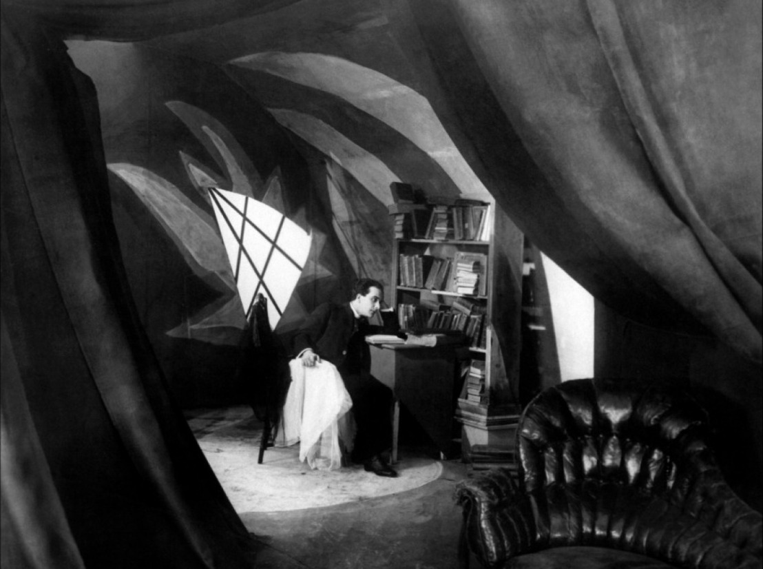 Cabinet-of-The-Cabinet-of-Dr-Caligari-Minima-review-by-Richmond-Harding